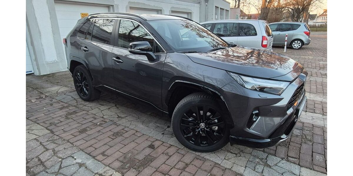 Toyota RAV 4 7.200 km 44.900 &euro; Hannover 30659