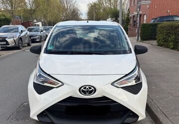 Toyota Aygo (X) 95.000 km 6.300 &euro; Hannover 30165