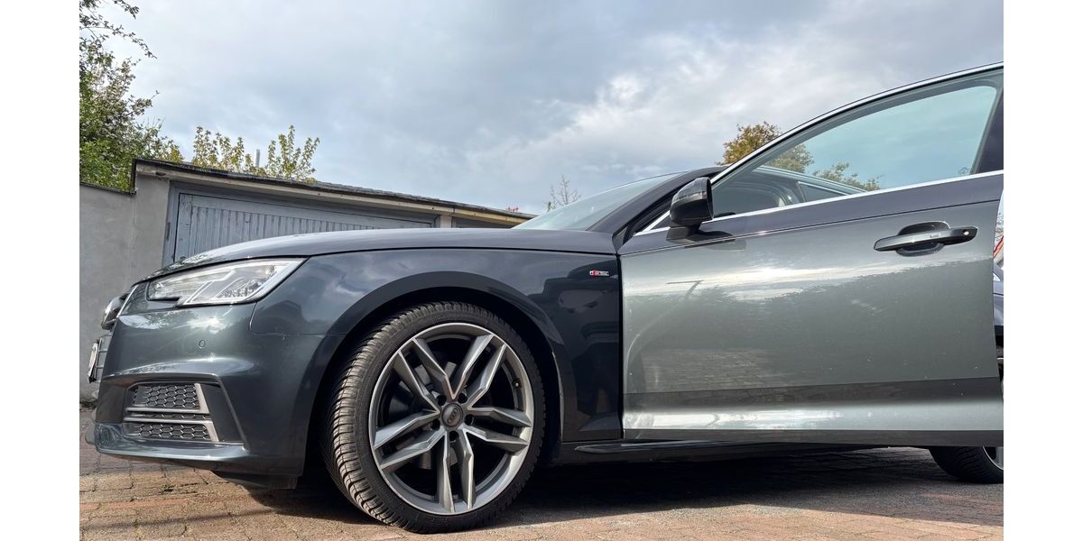 Audi A4 61.730 km 17.890 &euro; Hannover 30659
