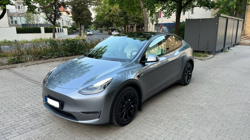 Tesla Model Y 37.296 km 39.900 &euro; Hannover 30175