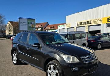 Mercedes-Benz ML 320 274.000 km 4.400 &euro; Garbsen/ Hannover 30827