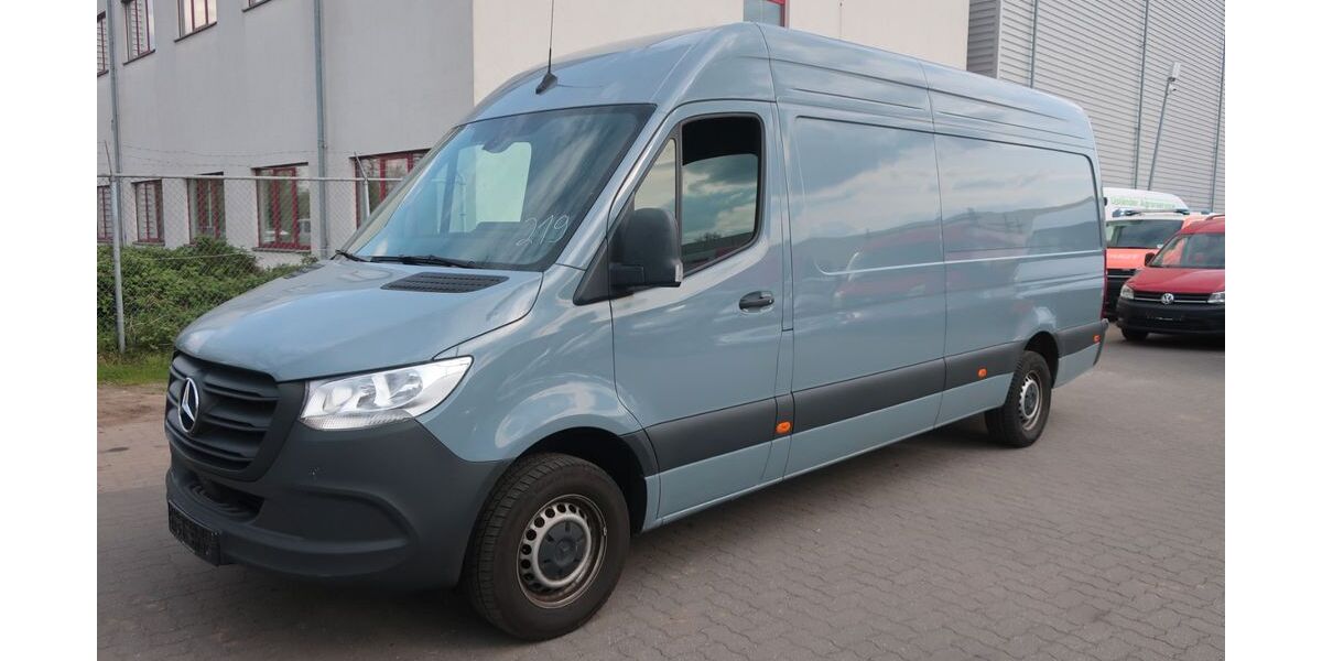Mercedes-Benz Sprinter 229.808 km 26.900 &euro; Hannover 30179