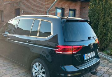VW Touran 214.200 km 12.990 &euro; Wunstorf 31515