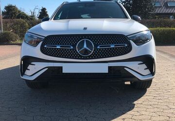 Mercedes-Benz GLC 450 6.061 km 73.800 &euro; Giesen 31180