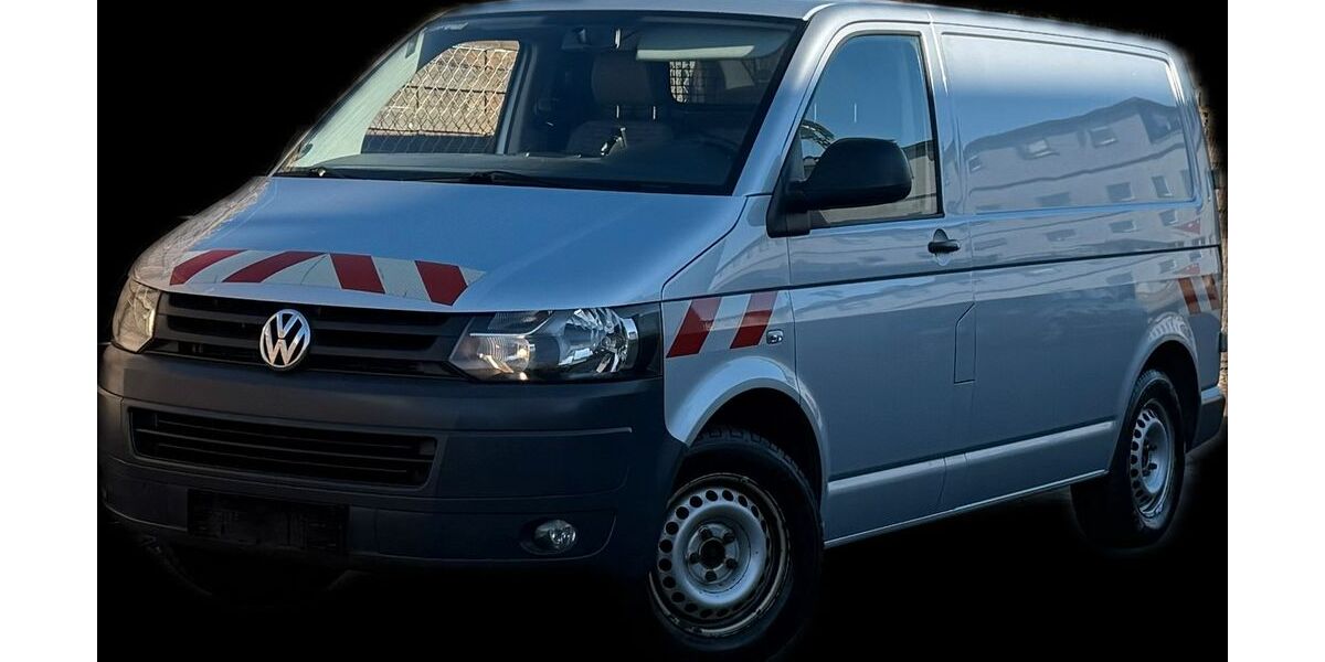 VW T5 Transporter 141.588 km 11.390 &euro; Garbsen 30827