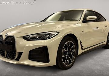 BMW i4 23.430 km 37.902 &euro; Hannover 30539