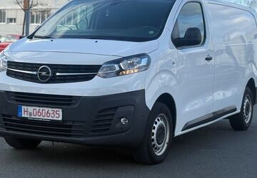 Opel Vivaro 31.000 km 18.700 &euro; Hannover 30179