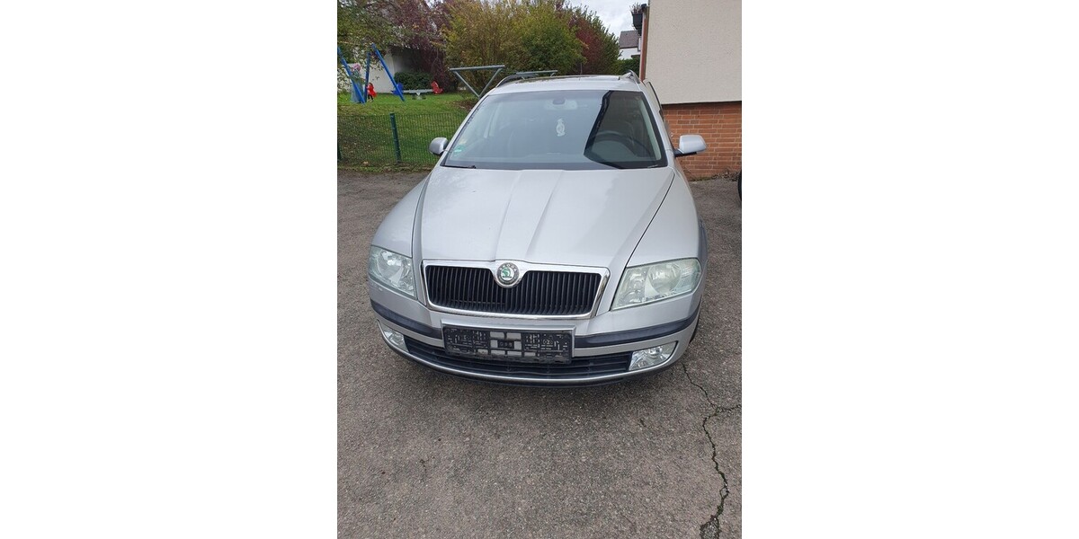 Skoda Oktavia 183.384 km 3.200 &euro; Springe 31832