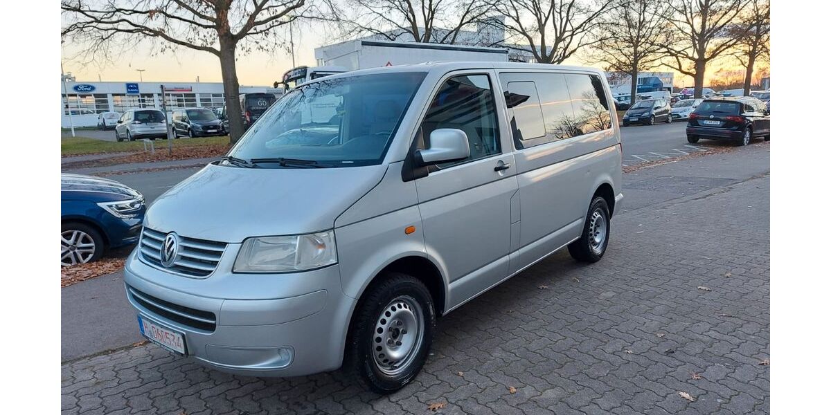 VW T5 Transporter 217.000 km 8.690 &euro; Hannover 30165
