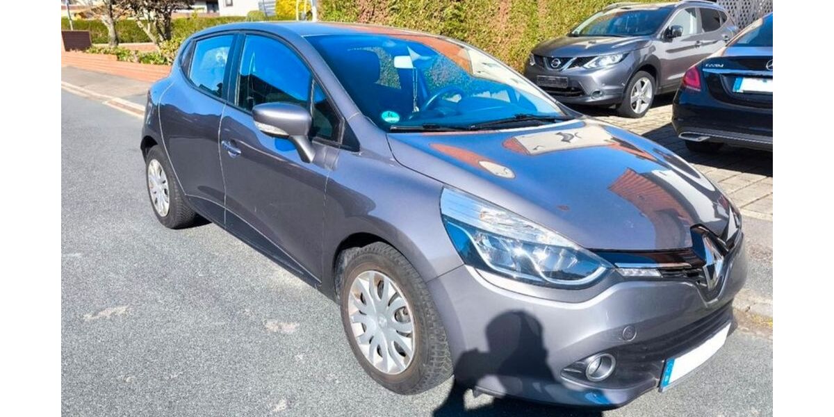 Renault Clio 145.000 km 4.800 &euro; Hannover 30163