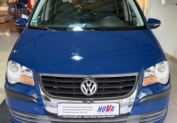 VW Touran 137.870 km 4.990 &euro; Laatzen 30880