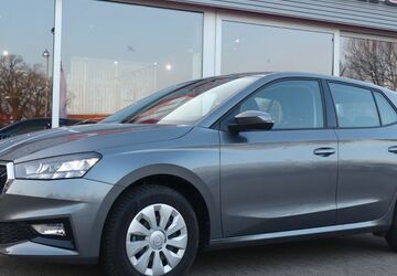 Skoda Fabia 10.000 km 16.480 &euro; Langenhagen 30855