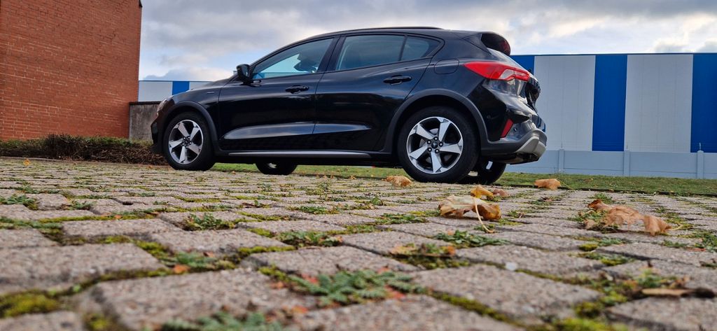 Ford Focus 181.796 km 11.577 &euro; Langenhagen 30853