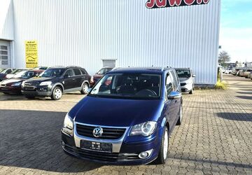 VW Touran 209.000 km 3.450 &euro; Garbsen/ Hannover 30827