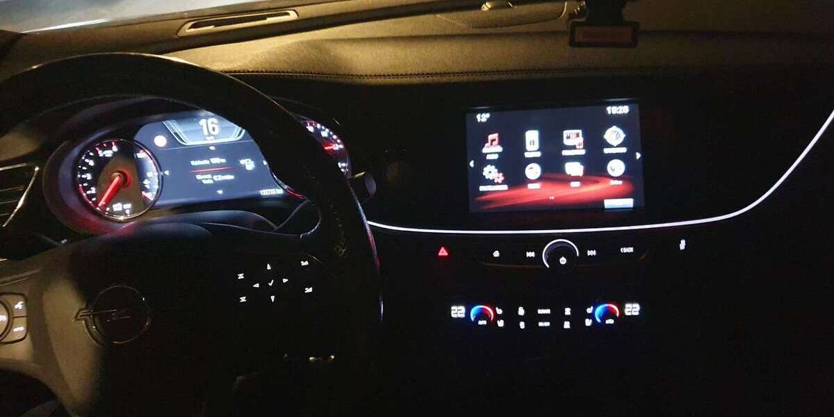 Opel Insignia 133.000 km 13.000 &euro; Hannover 30179