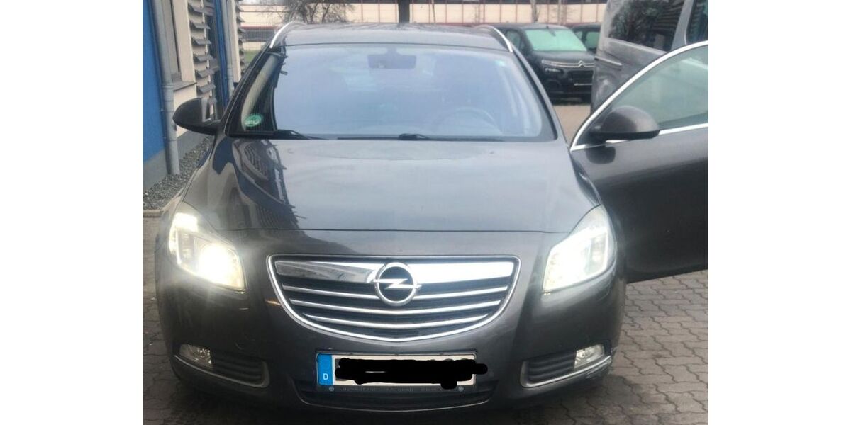 Opel Insignia 235.000 km 3.999 &euro; Hannover 30179