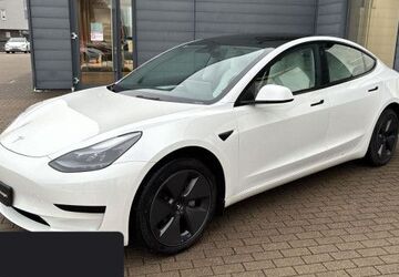 Tesla Model 3 64.328 km 27.400 &euro; Hannover 30519