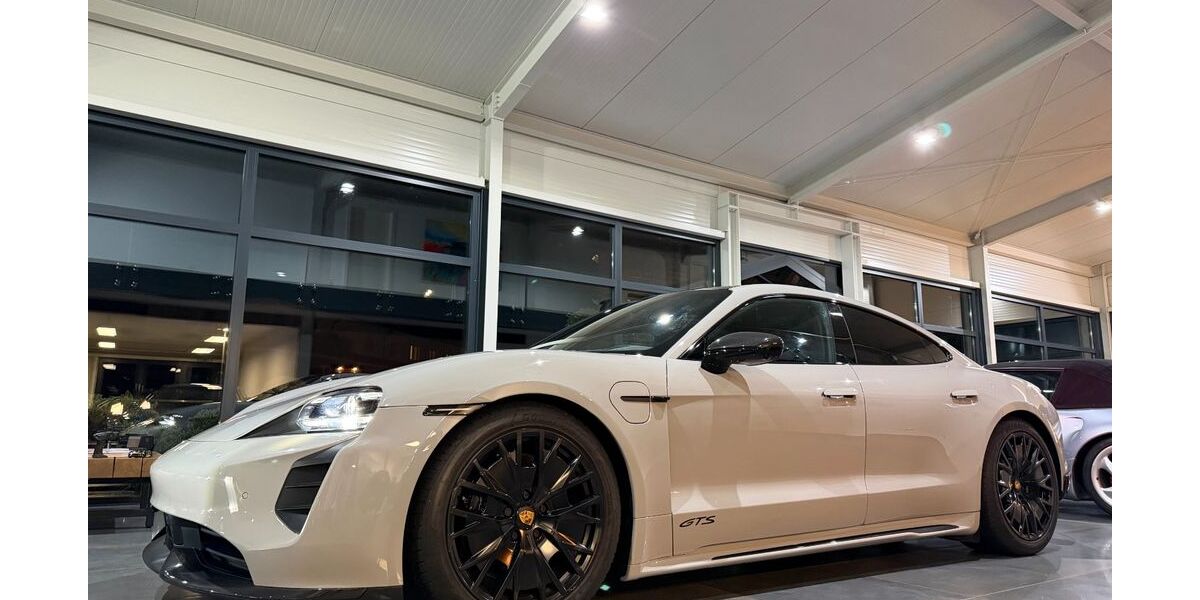 Porsche Taycan 34.000 km 94.900 &euro; Isernhagen 30916