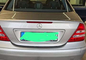 Mercedes-Benz C 180 138.000 km 4.500 &euro; Hannover 30179