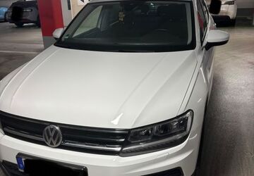 VW Tiguan 80.000 km 18.700 &euro; Hildesheim 31135