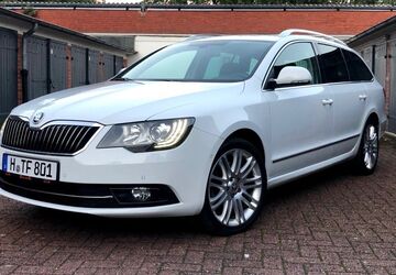 Skoda Superb 162.000 km 13.499 &euro; Hannover 30163