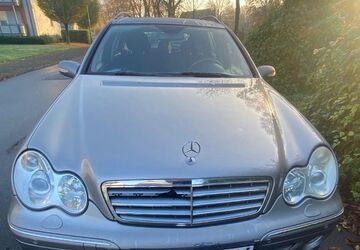 Mercedes-Benz 220 299.999 km 1.500 &euro; Hannover 30167