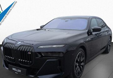 BMW i7 44.932 km 102.950 &euro; Hildesheim 31137