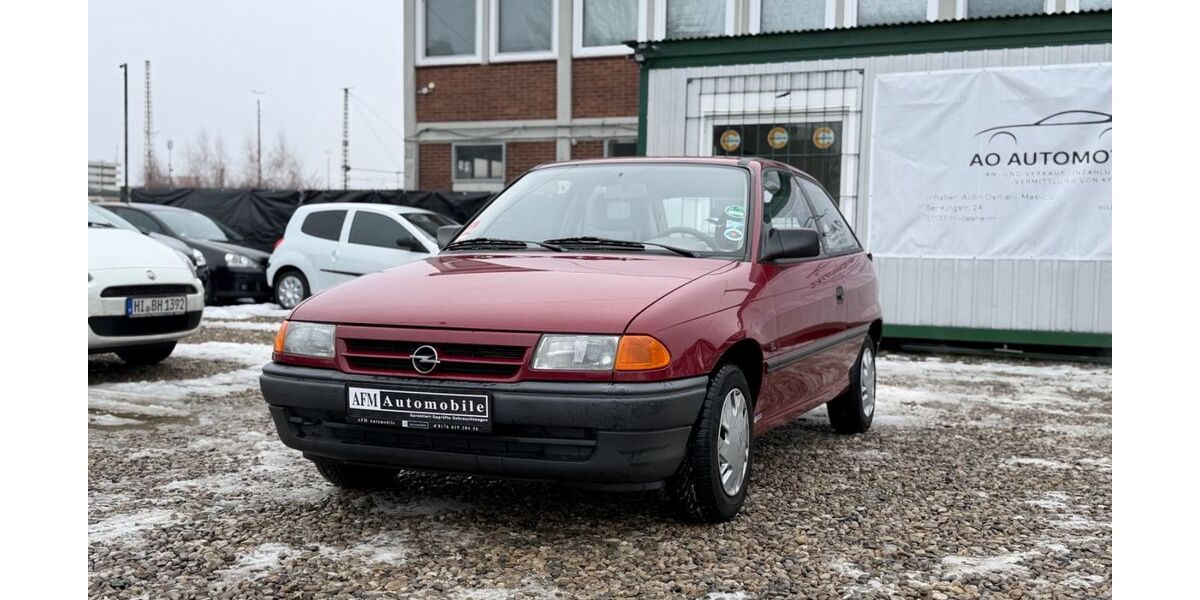 Opel Astra 67.200 km 2.999 &euro; Hildesheim 31137
