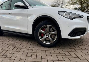 Alfa Romeo Stelvio 78.000 km 18.799 &euro; Hannover 30179