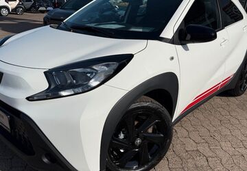 Toyota Aygo (X) 4.900 km 17.990 &euro; Hildesheim 31137