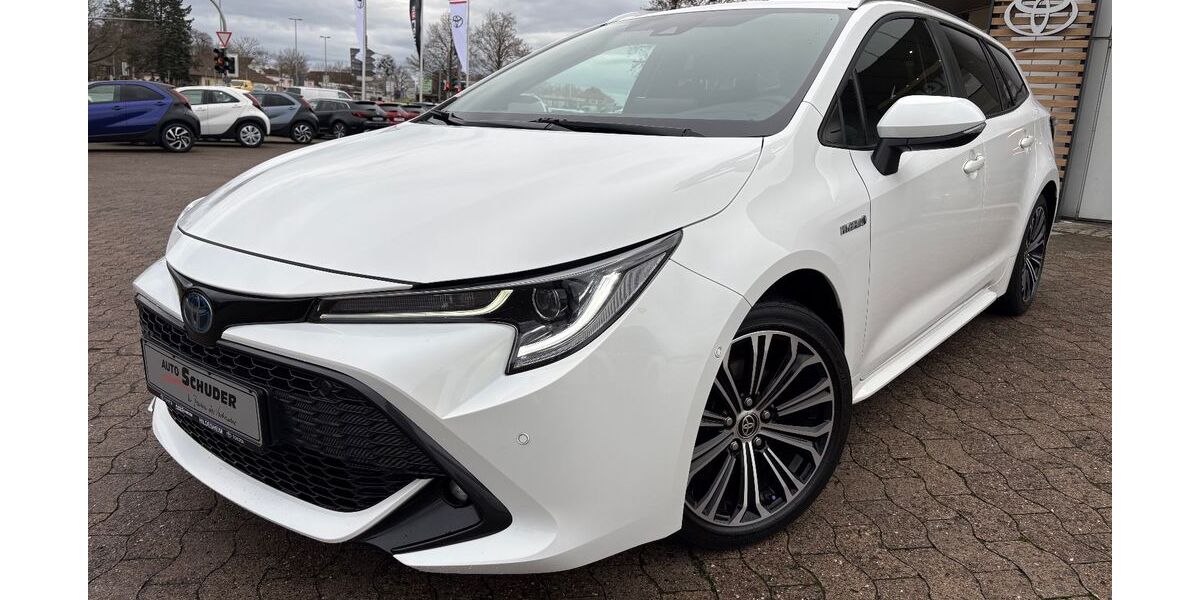 Toyota Corolla 61.900 km 23.990 &euro; Hildesheim 31137