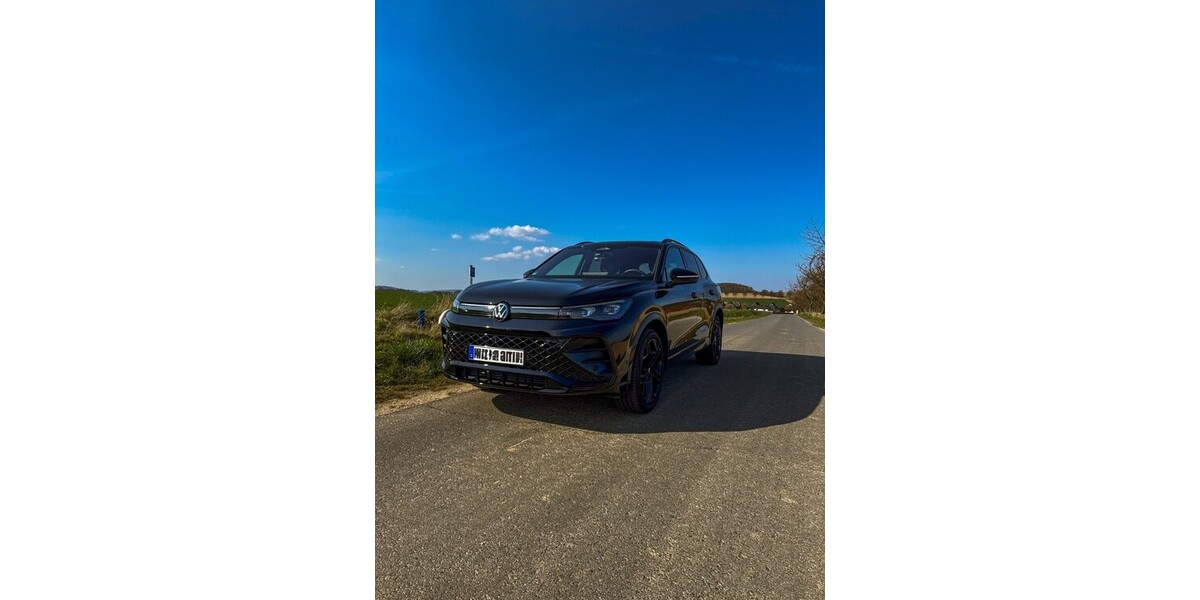 VW Tiguan 14.800 km 52.850 &euro; Elze 31008