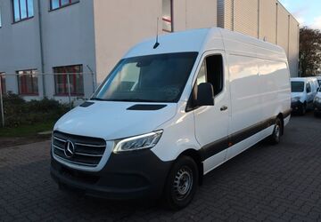 Mercedes-Benz Sprinter 556.419 km 15.900 &euro; Hannover 30179