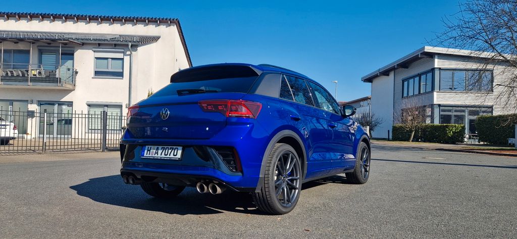 VW T-Roc 3.219 km 45.997 &euro; Langenhagen 30853