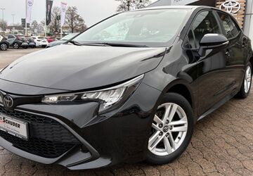 Toyota Corolla 48.800 km 16.990 &euro; Hildesheim 31137