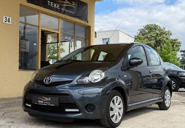 Toyota Aygo (X) 51.000 km 7.990 &euro; Hannover 30629