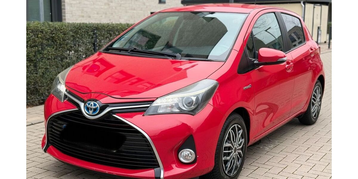Toyota Yaris 66.000 km 10.499 &euro; Hannover 30179