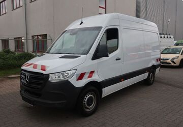 Mercedes-Benz Sprinter 266.280 km 16.900 &euro; Hannover 30179