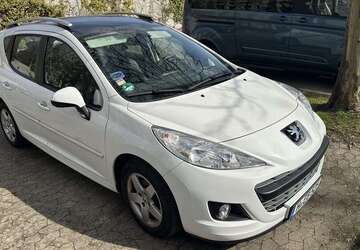 Peugeot 207 87.000 km 3.200 &euro; Ronnenberg 30952