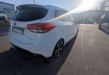 Kia Carens 163.000 km 7.799 &euro; Barsinghausen 30890