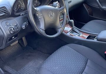 Mercedes-Benz C 200 160.000 km 5.699 &euro; Hannover 30179