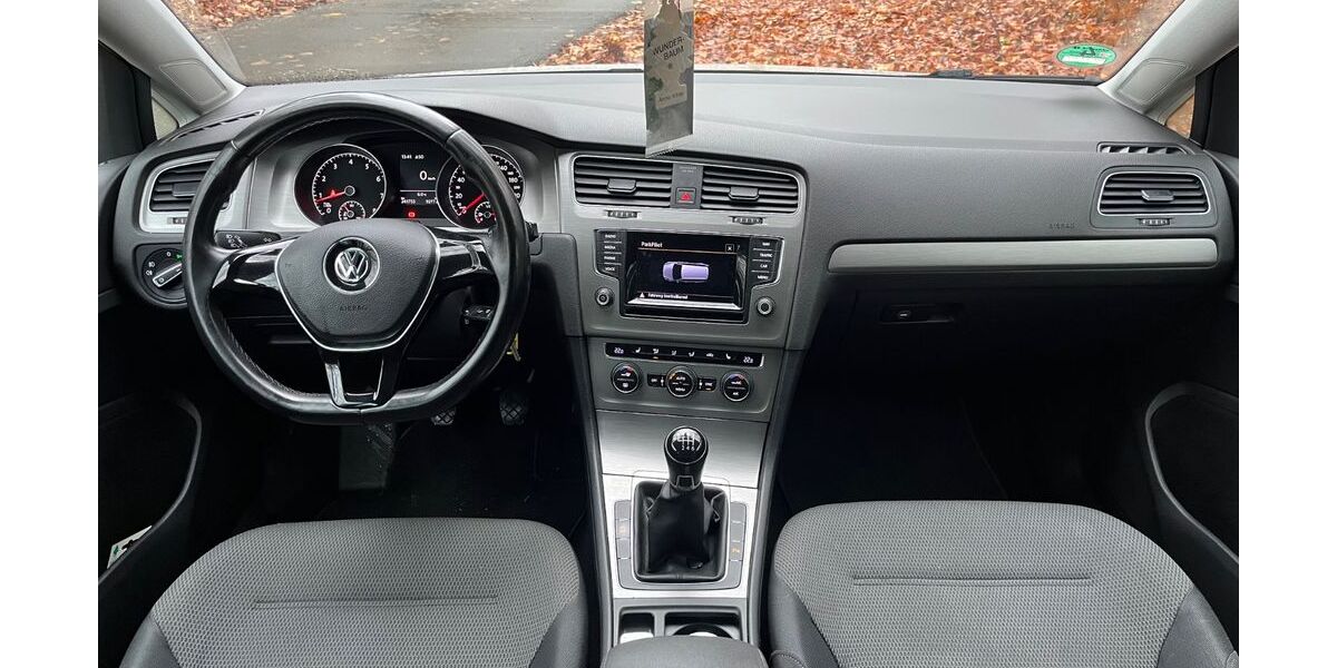 VW Golf 244.000 km 4.900 &euro; Hildesheim 31135