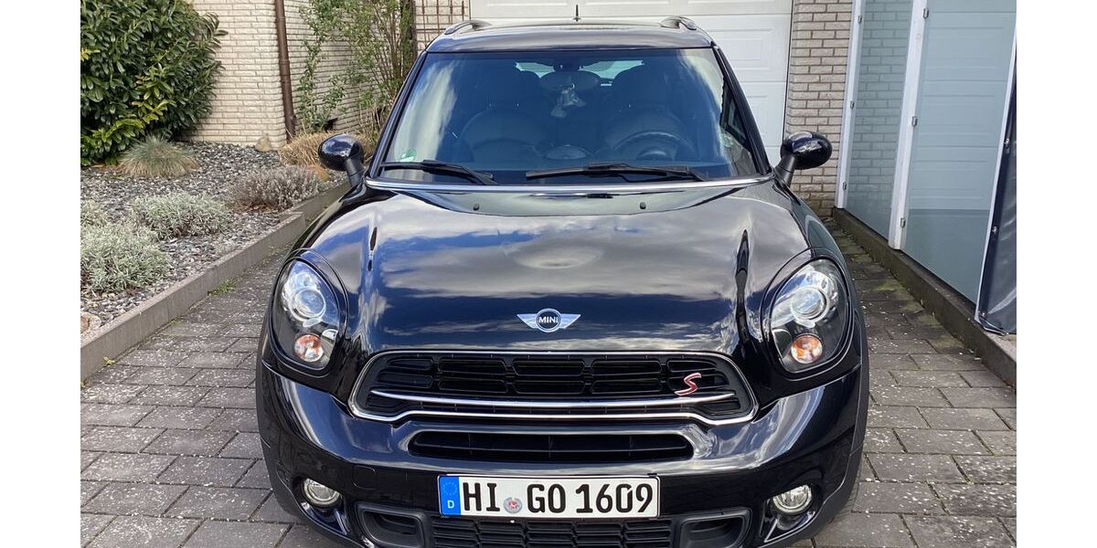 Mini Countryman S (Cooper) 125.036 km 9.999 &euro; Algermissen 31191