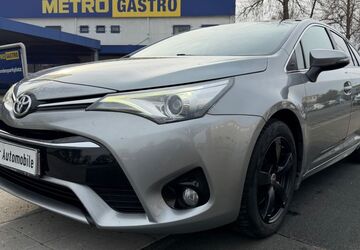 Toyota Avensis 156.200 km 9.500 &euro; Hannover 30179