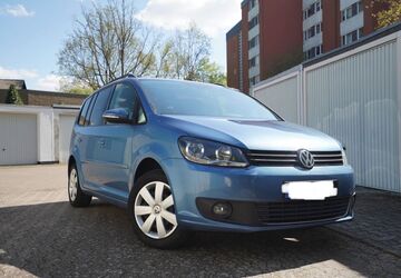VW Touran 179.453 km 9.280 &euro; Hannover 30627