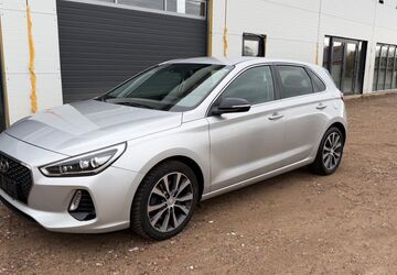 Hyundai i30 165.000 km 9.299 &euro; Hagenburg 31558