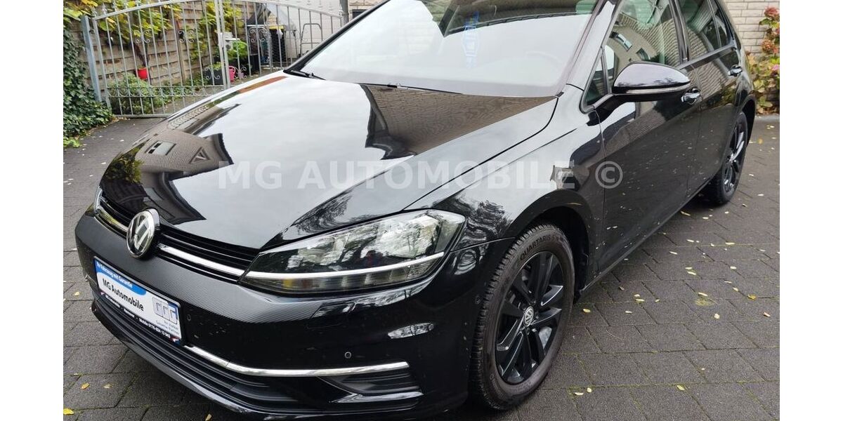 VW Golf 136.022 km 16.999 &euro; Hannover 30165