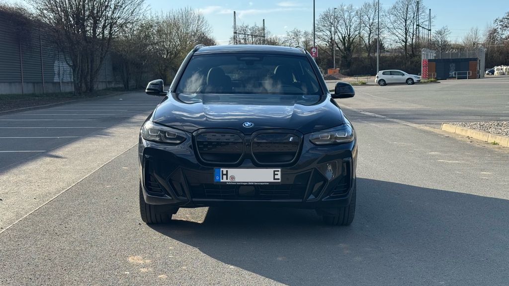 BMW iX3 20.400 km 38.499 &euro; Hannover 30539