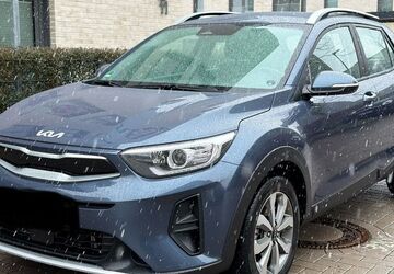 Kia Stonic 30.000 km 16.999 &euro; Hannover 30179