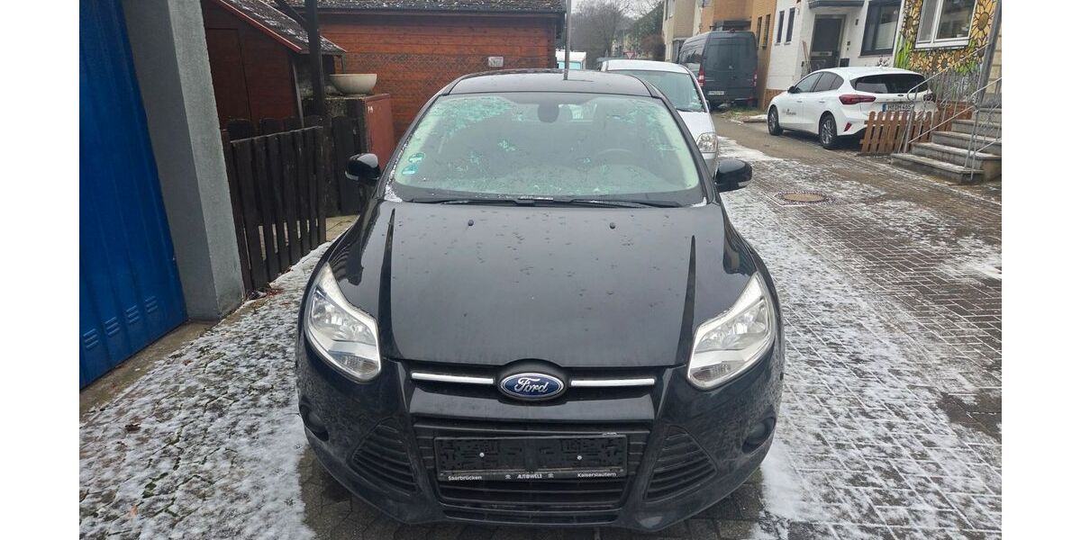 Ford Focus 140.647 km 4.000 &euro; Hannover 30455